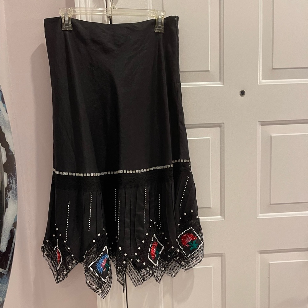 Carole Little Women’s Black Linen Floral Beaded A-Line Skirt Size 10 NWT